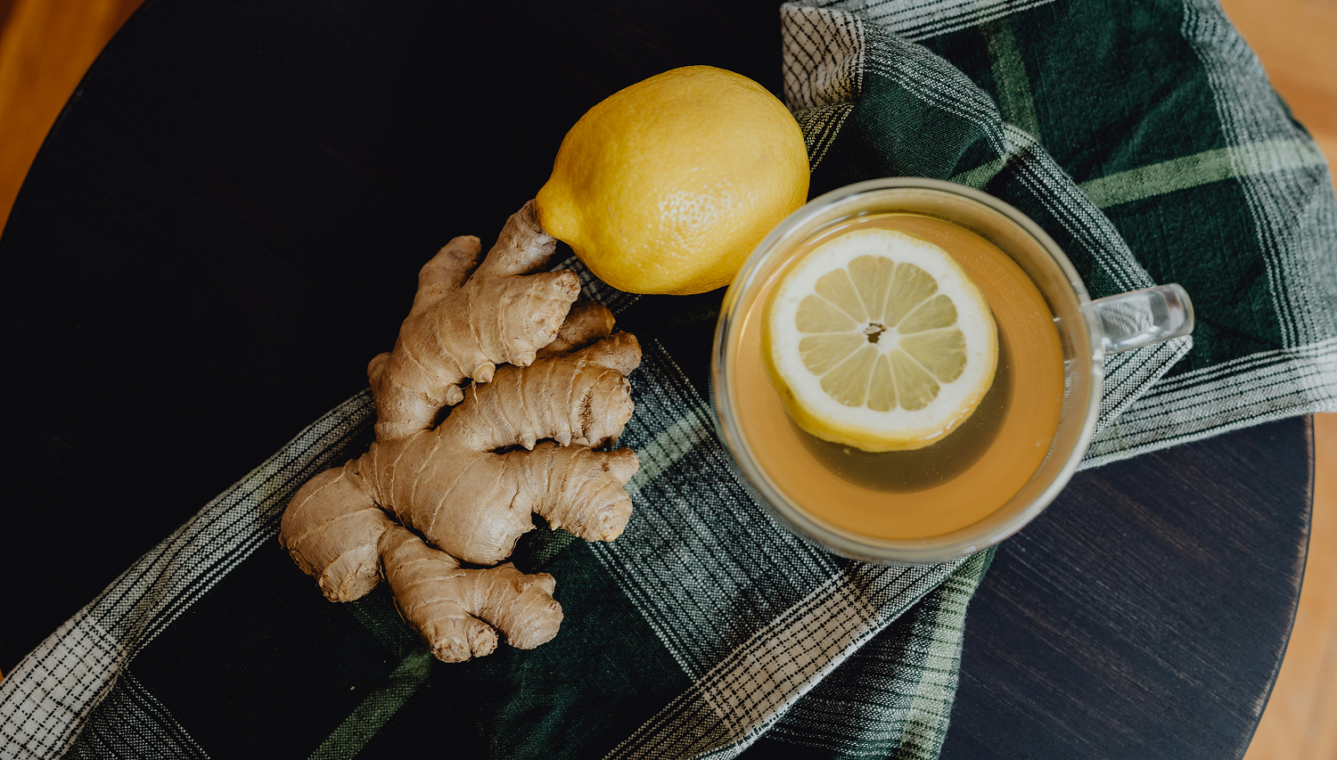 Foods to Eat and Avoid When You Have a Cough or Phlegm