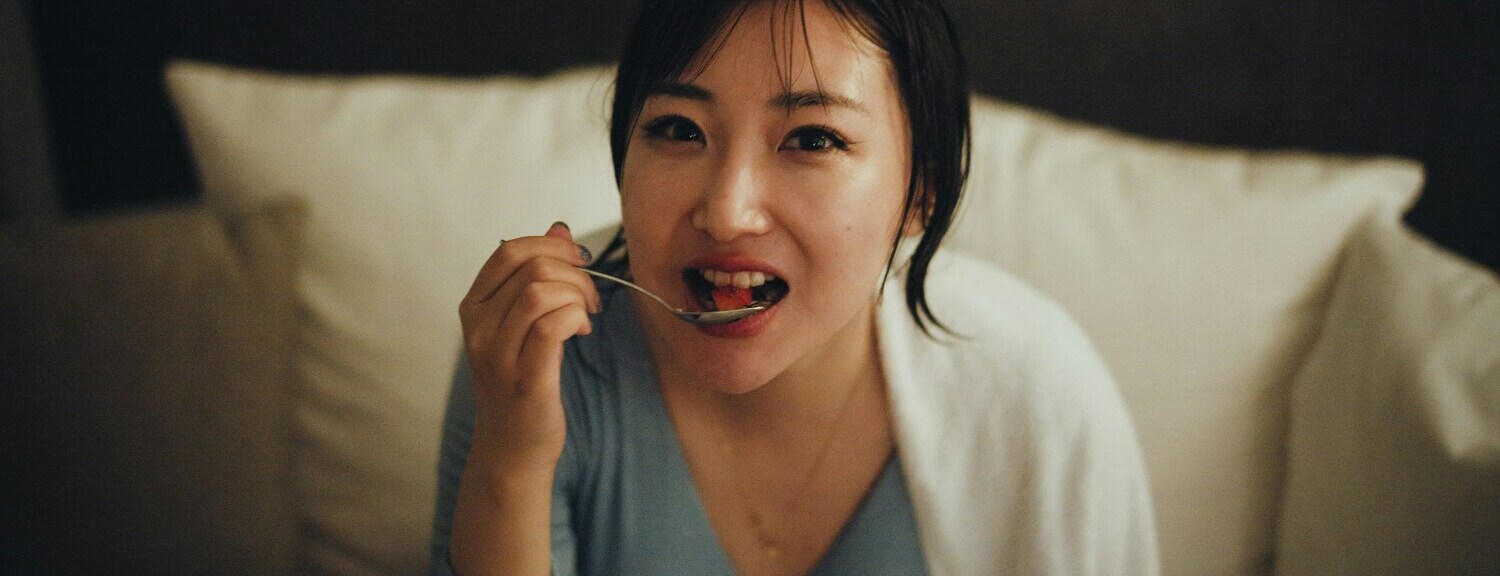 Best Drinks and Food for a Sore Throat