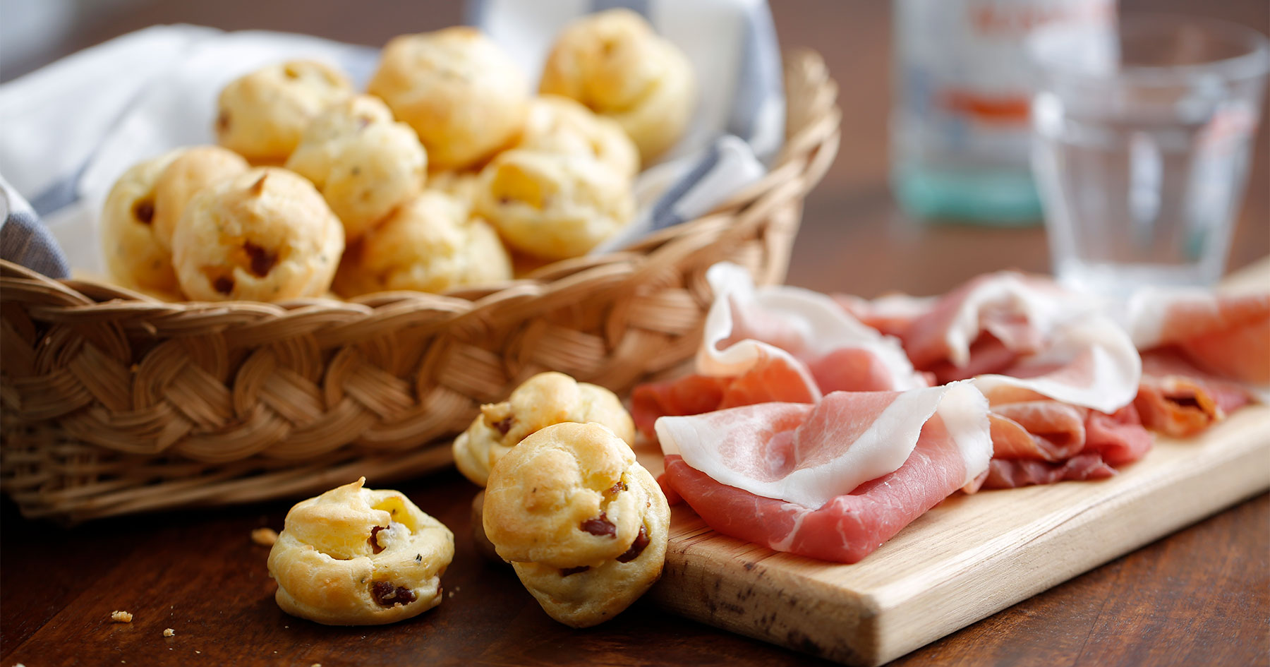 Prosciutto Puffs