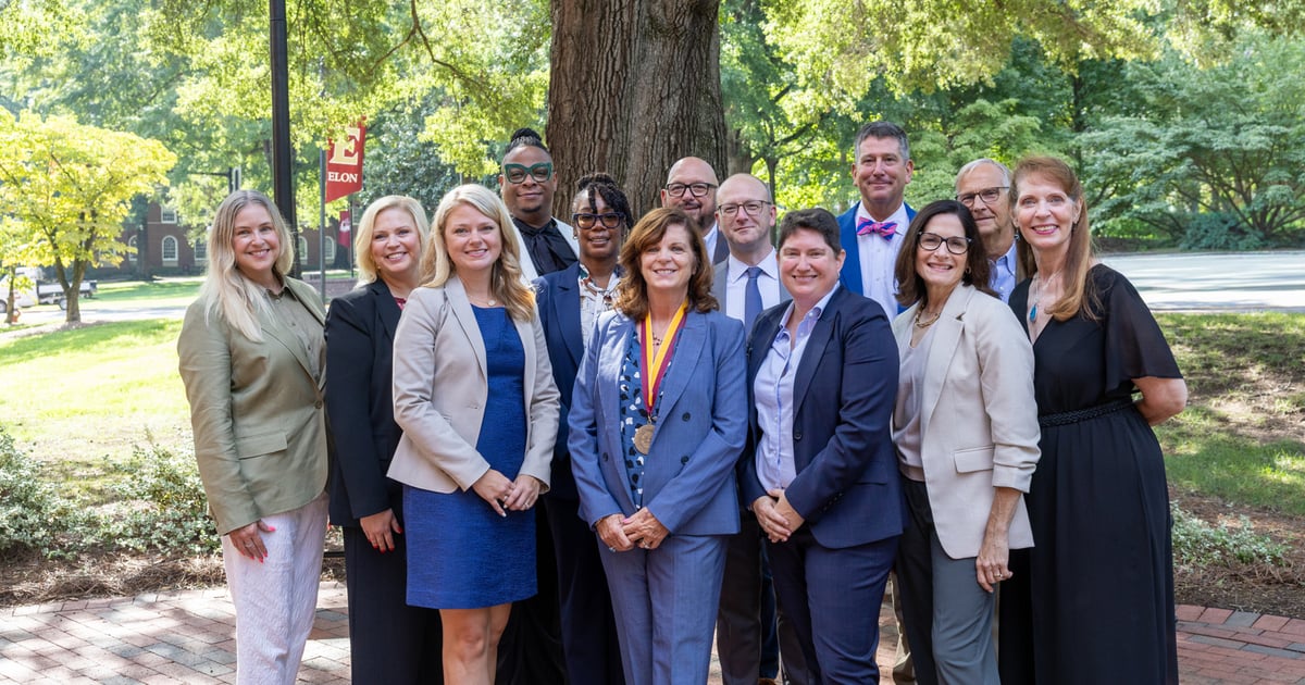 Harvest Table's Mary Thornton receives Elon Medallion