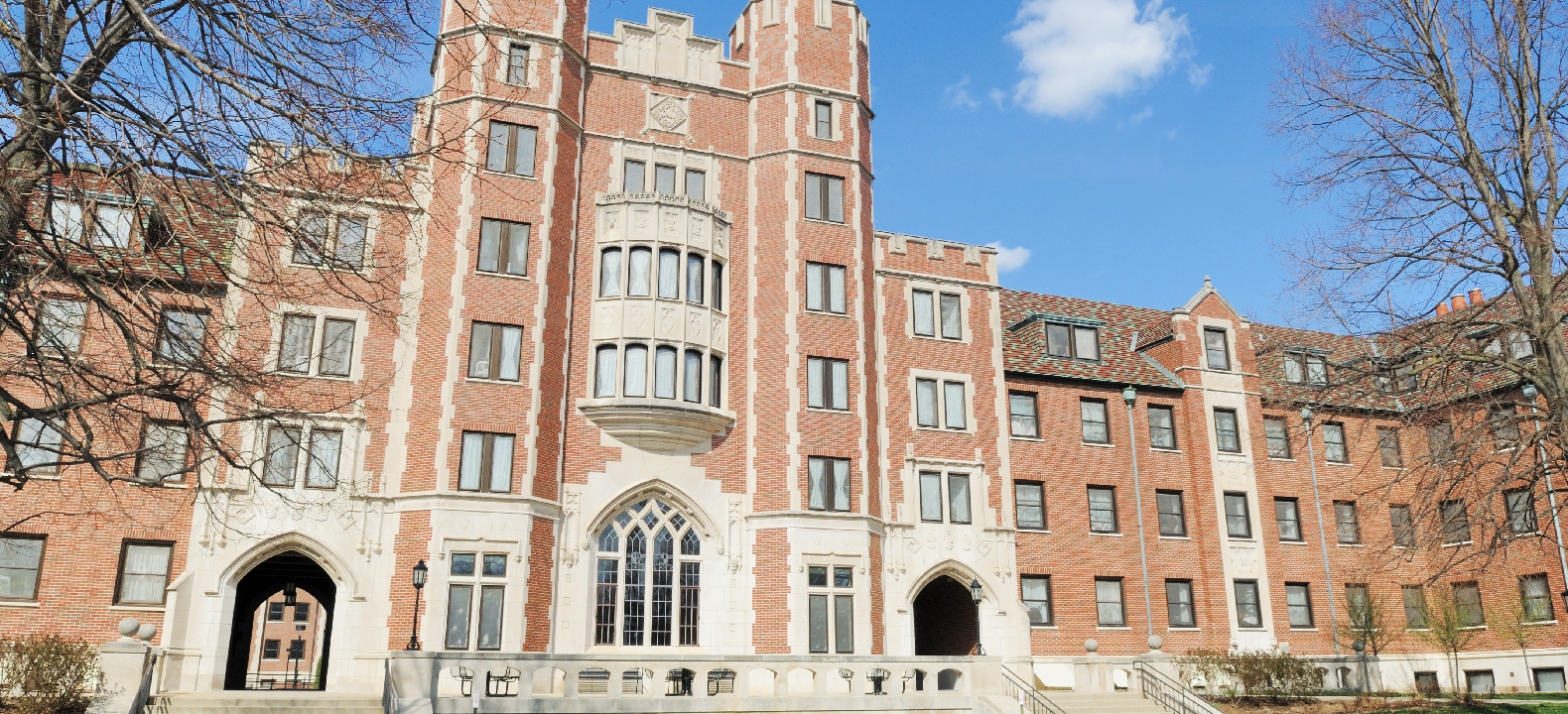 5 things Major universities sued for tuition refunds by students