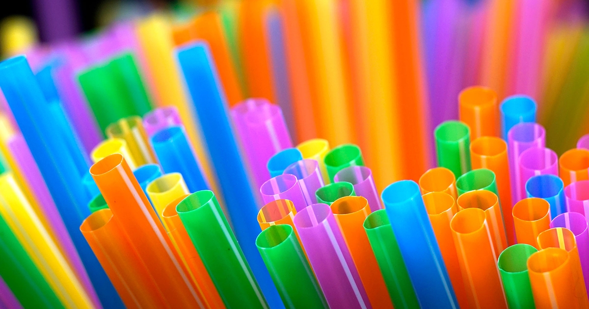 Selfservice plastic straw dispensers banned in Los Angeles