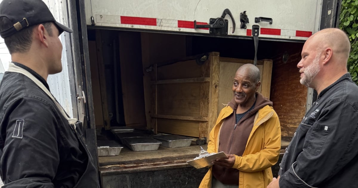 School turns food waste into community meals