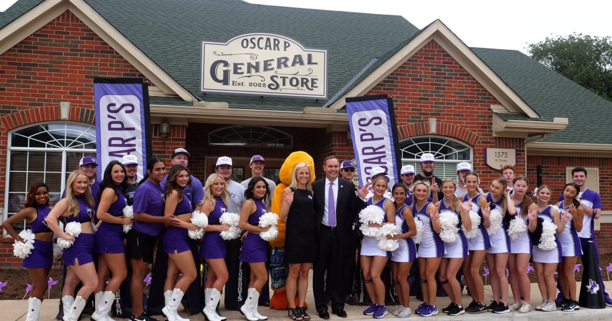 Tarleton P Tarleton State takes its C-Store into the future with bigger space ...