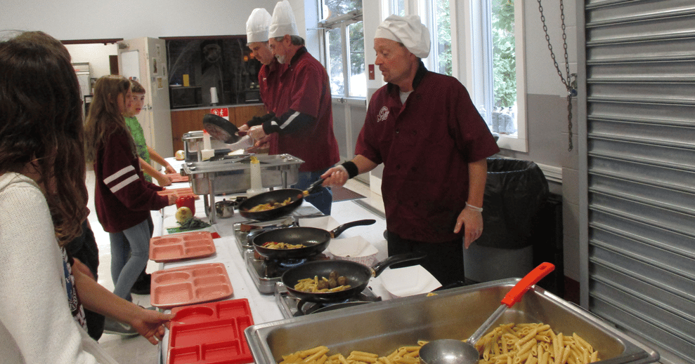 Cook Popup Display cooking pop-up gives school lunch star power