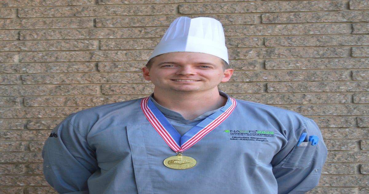 Virginia Tech’s Chef Nicholas Simpson wins gold at NACUFS Mid-Atlantic competition