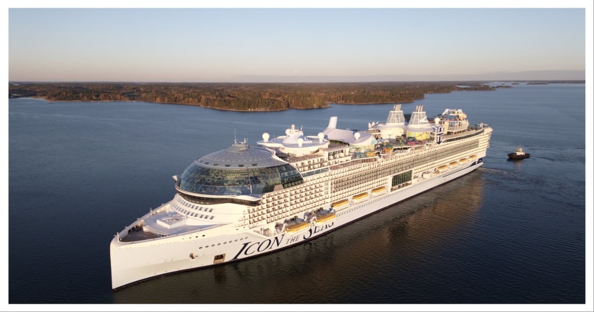 Royal Caribbean firms orders for Icon 6 and 7