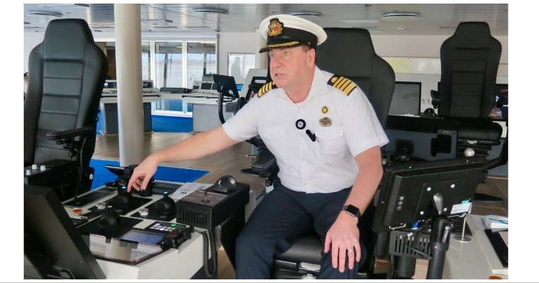 www.seatrade-cruise.com