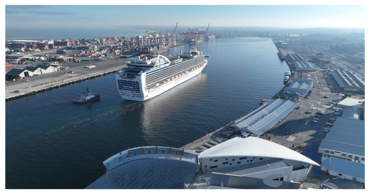 Crown Princess starts 2026/27 cruise season in Western Australia