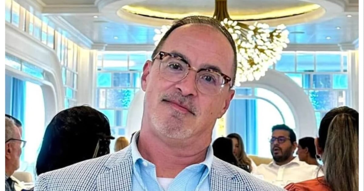 Tim Rubery PR director Tim Rubacky bids fond farewell to Oceania Cruises