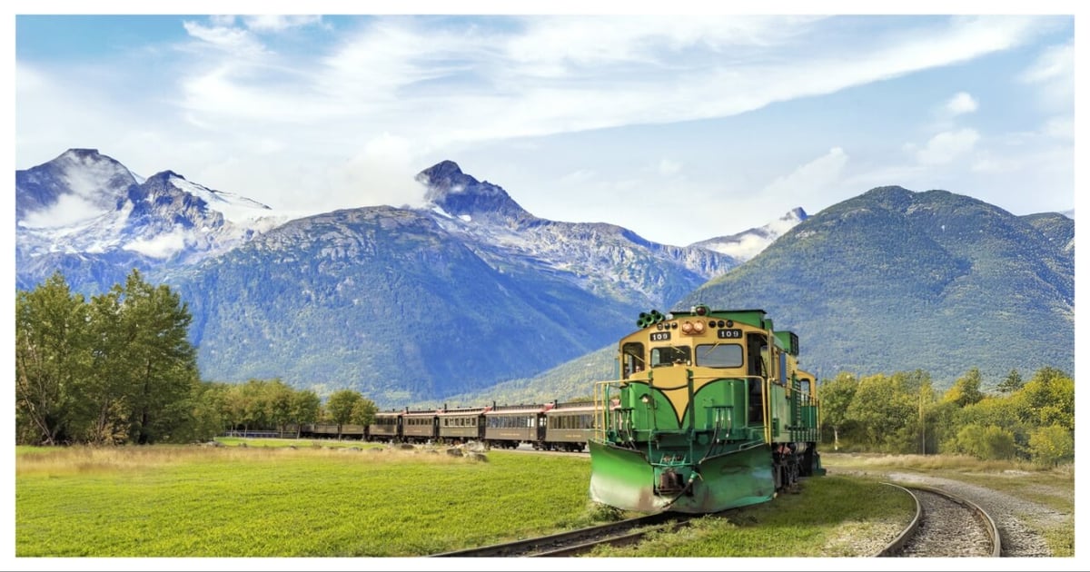 Heritage Tours mark Holland America's 80 years in Alaska