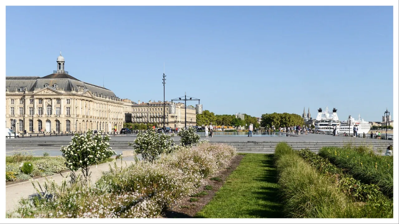Exterior shot of central Bordeaux
