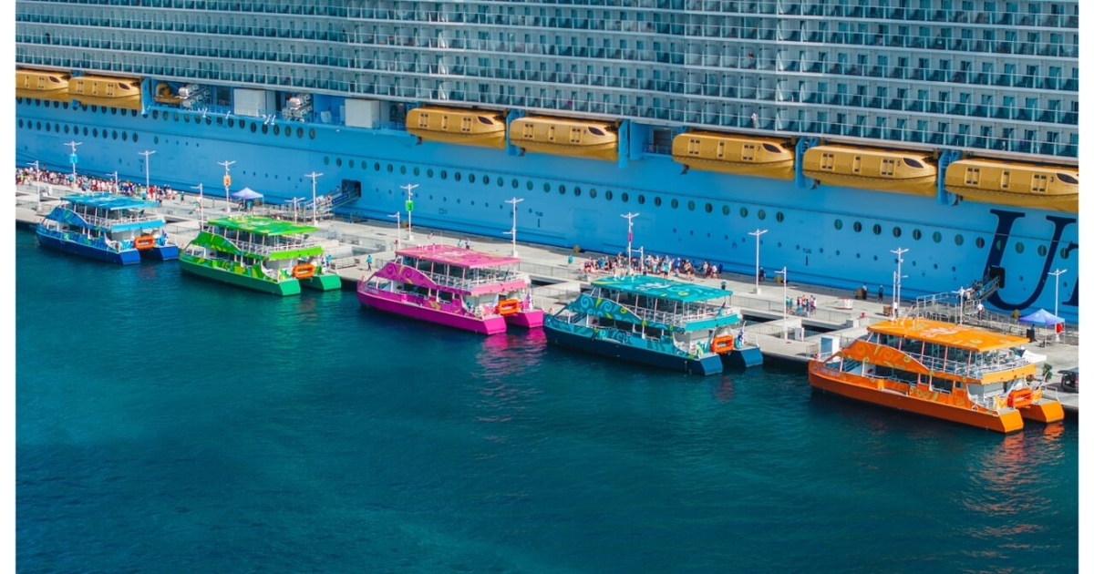 New Royal Beach Club Paradise Island ferries