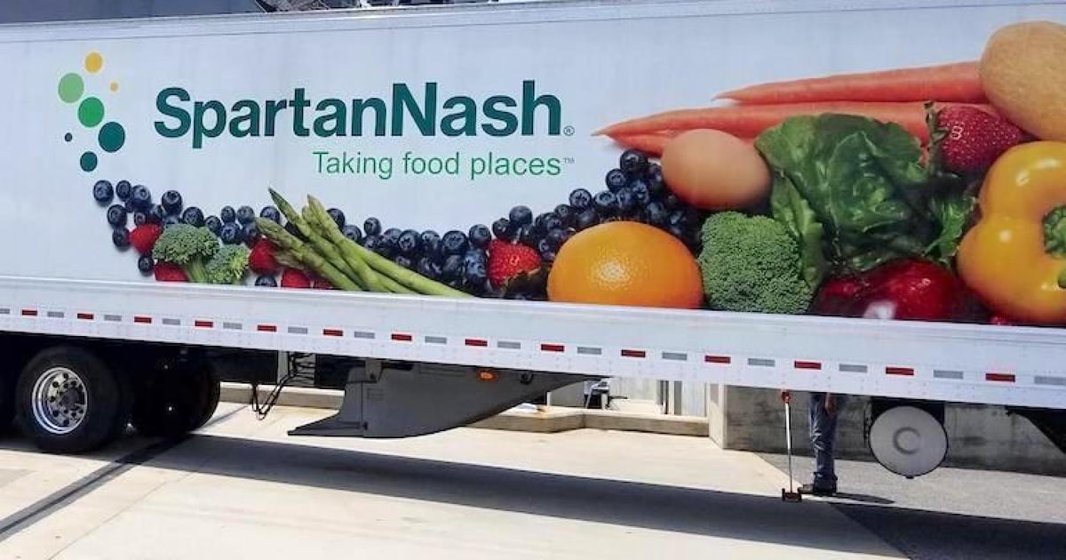 SpartanNash announces preliminary Q3 results