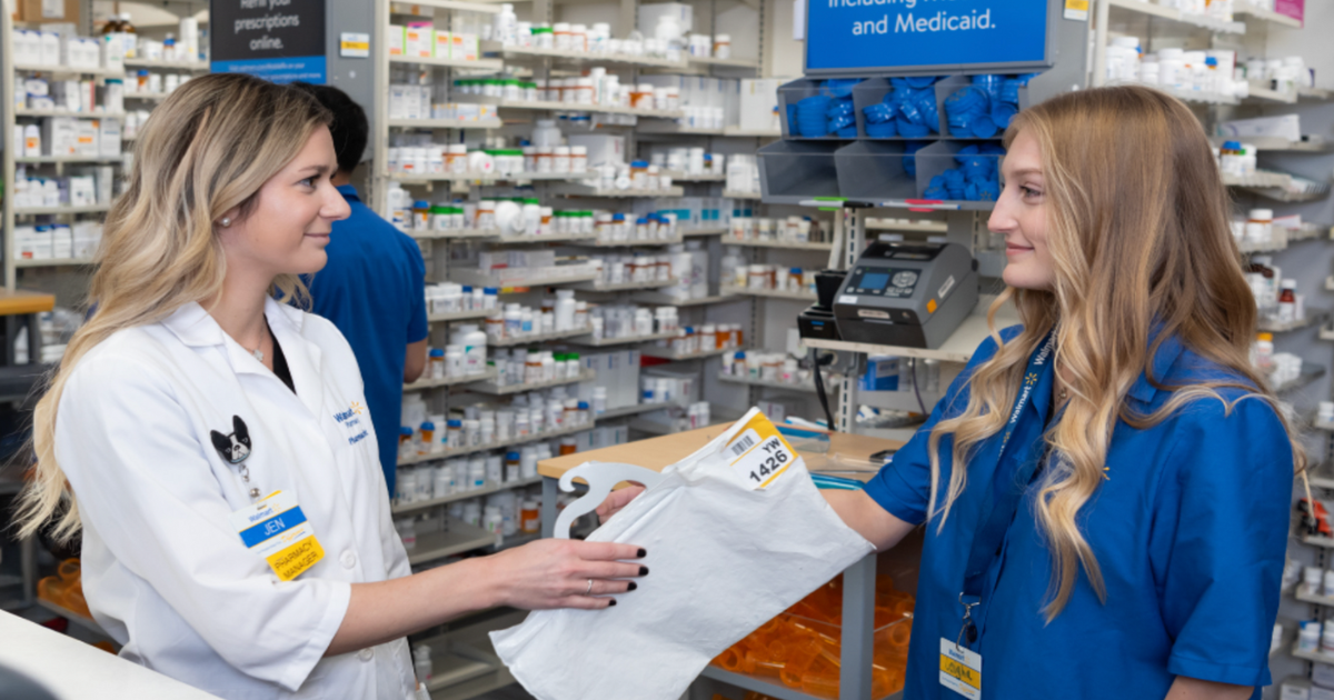 Walmart takes next step in pharmacy investment