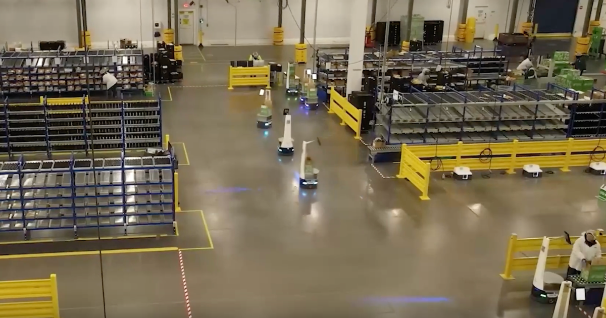 HelloFresh has robots manning its cold-storage warehouse