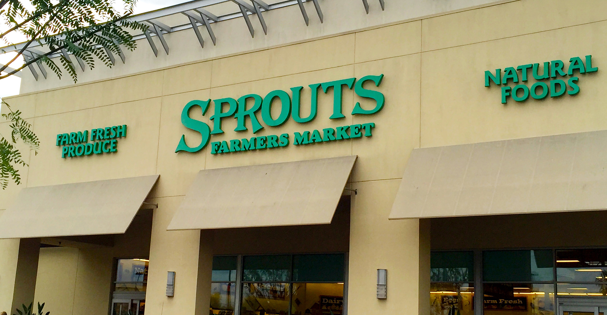 Sprouts Completes Henry’s Merger