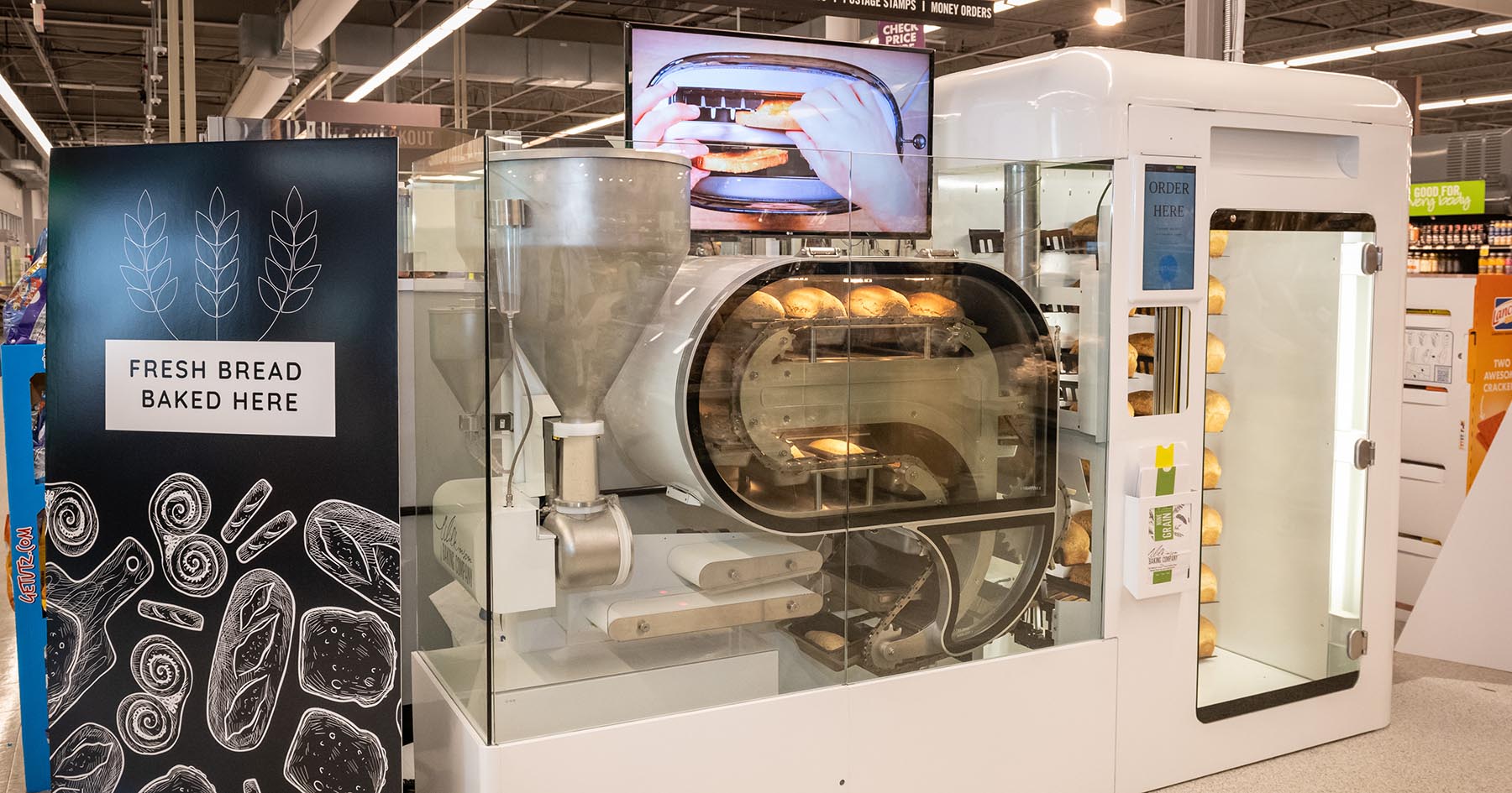 Stop & Shop Bakery Debuts the 'Breadbot'