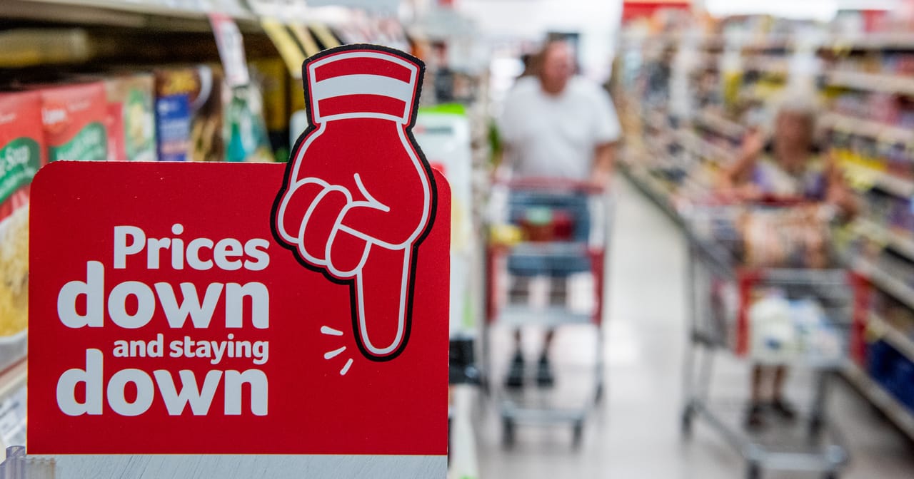 winn dixie cigarette prices sales in SWFL Winn-Dixie looks to keep prices