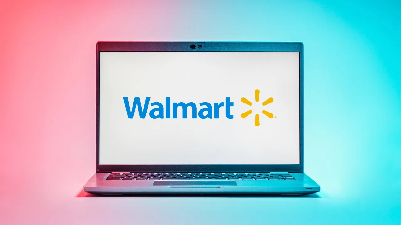 Walmart Computer Demo. Display Supermarket News
