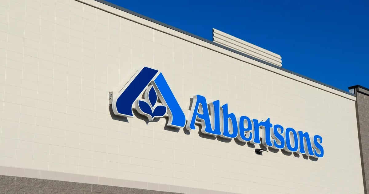 Albertsons launches business review; seeks over $8B from Kroger