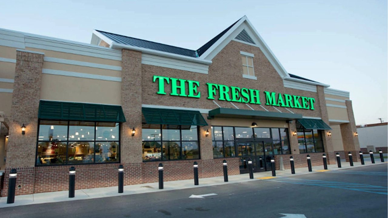 Fresh Ration Store The Fresh Market opens 1st Chicago store in former Dom’s spot