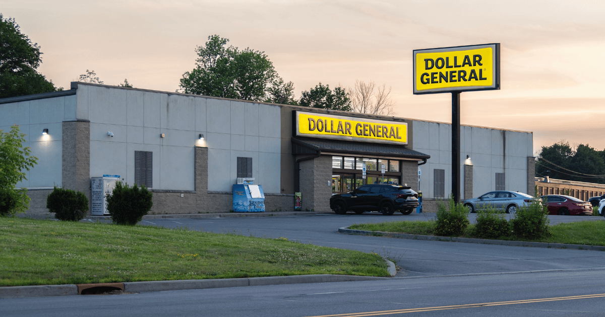 Dollar General gets Q2 boost from tariff refunds, delivery