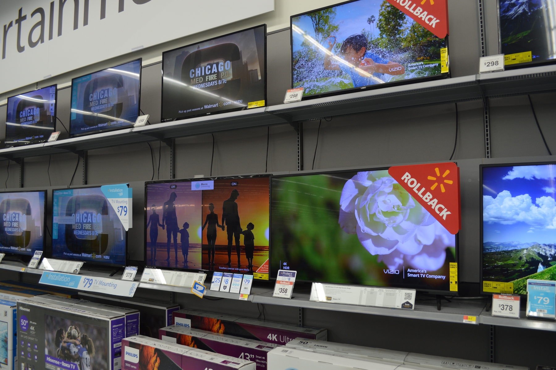 Analyst: Walmart issues 'warning shot' to CPGs on pricing, image size:1280x851