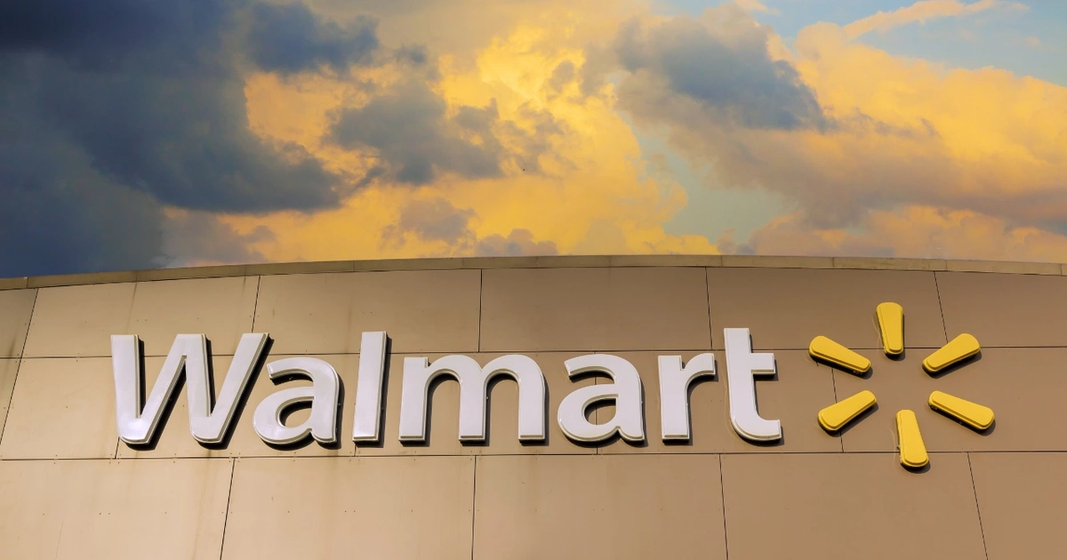 Walmart eyes first ecommerce profits this year