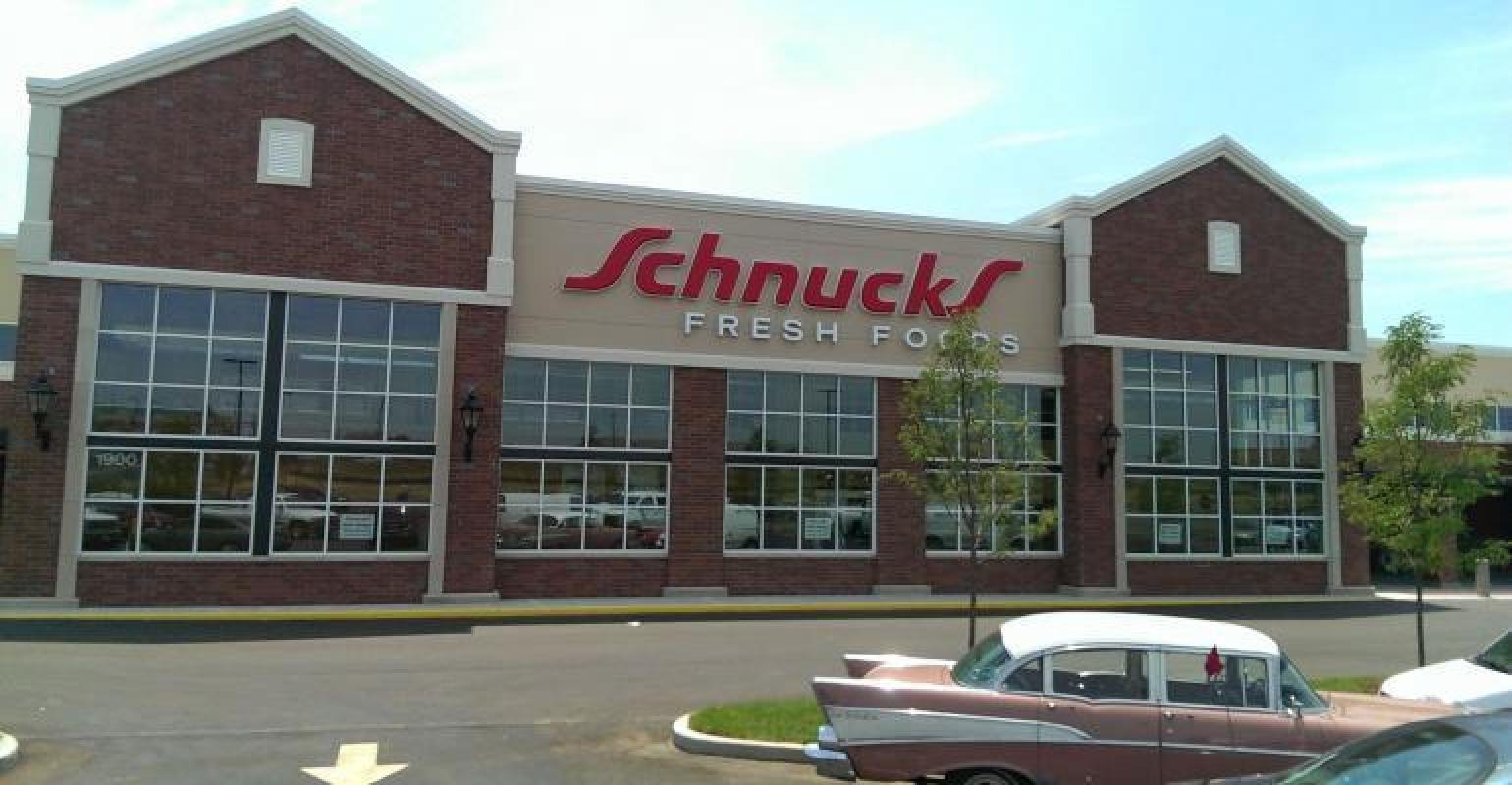 Schnucks offers delivery and pickup directly through Schnucks Rewards app