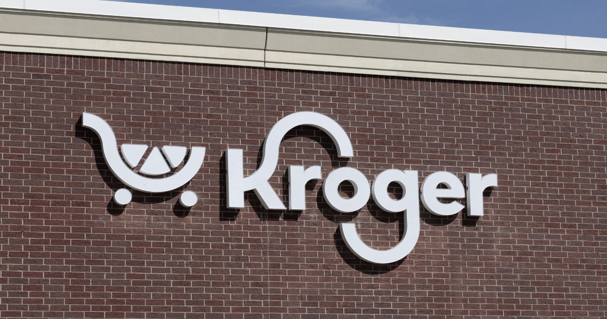 Kroger is ready to take the No. 2 spot in grocery market share