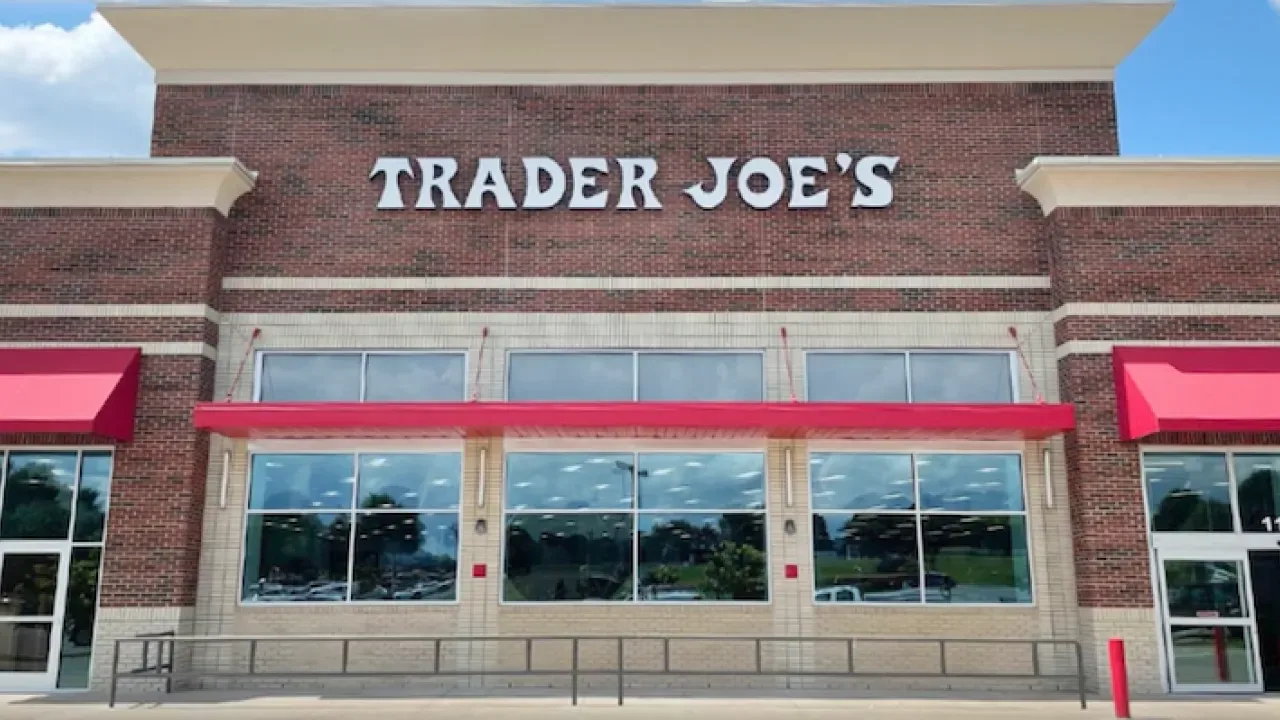 Booerns Baby boomers put wrench in favorite grocer list