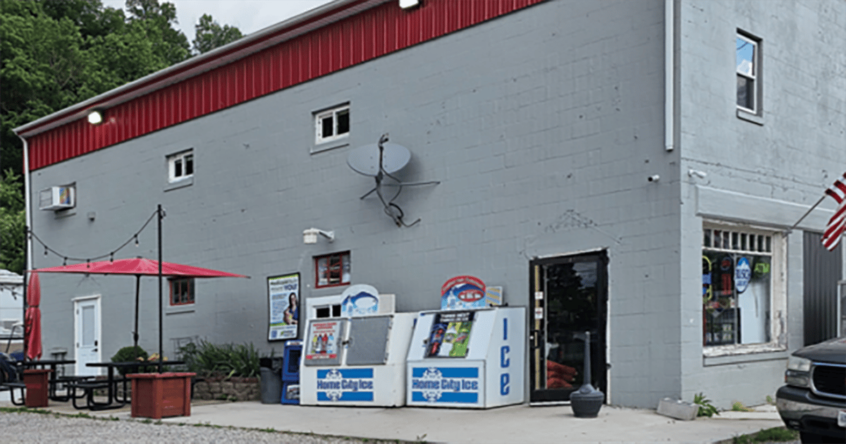 How Ohio's Shawnee Grocery leverages social media to boost its food and beverage sales