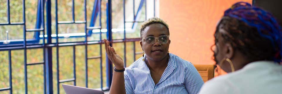 Developing communities of practice in projects and programmes