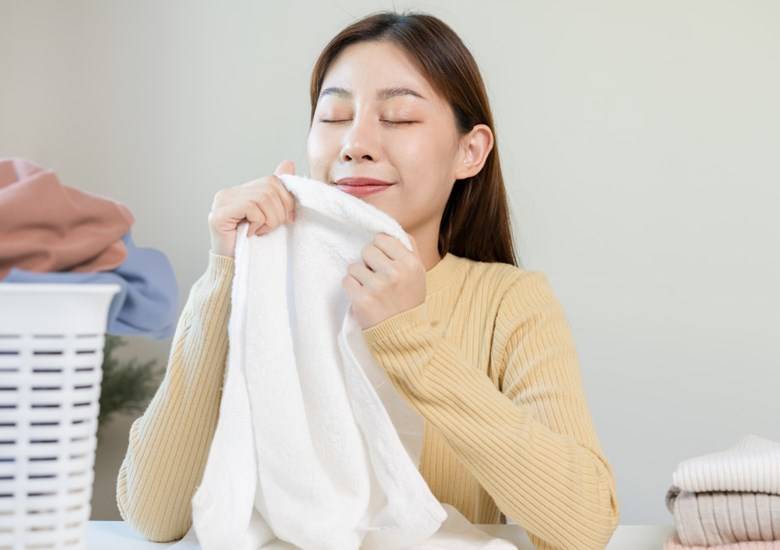 วิธีทำให้เสื้อผ้ามีกลิ่นหอม