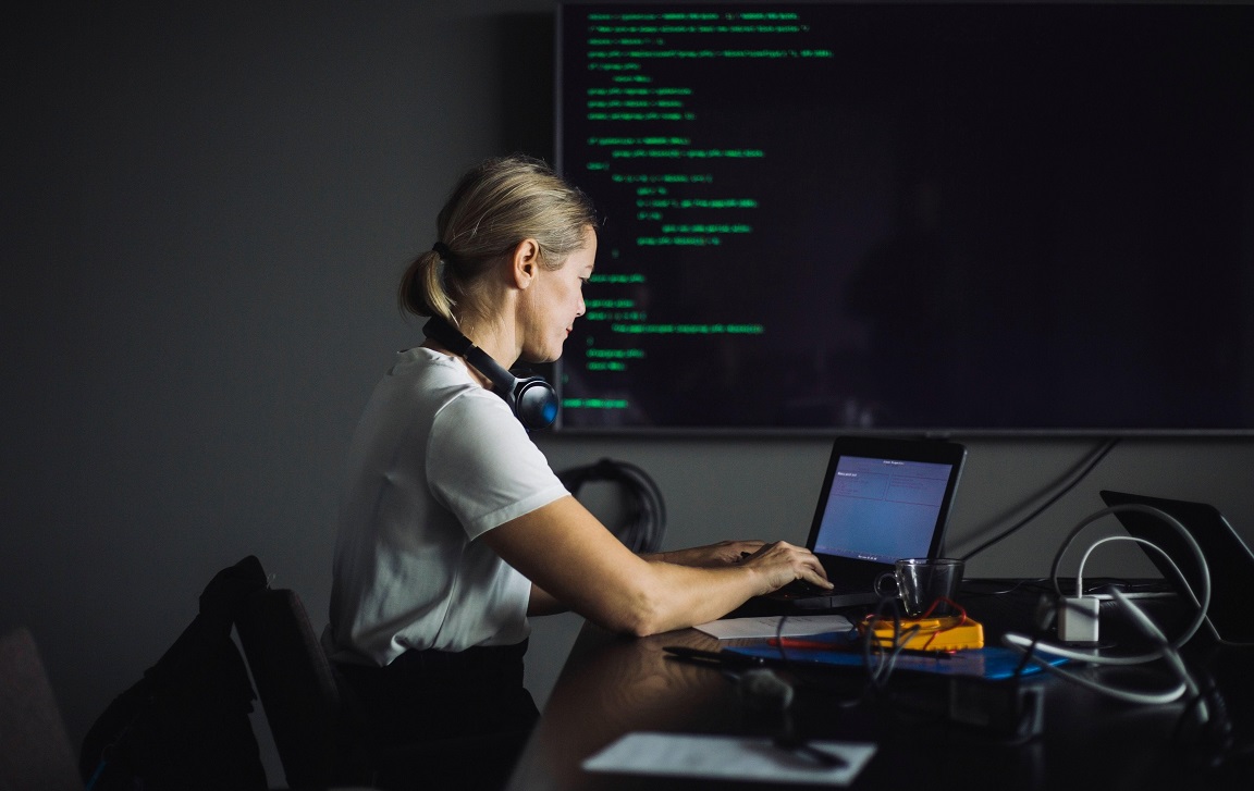 What Women Should Know Before Joining the Cybersecurity Industry