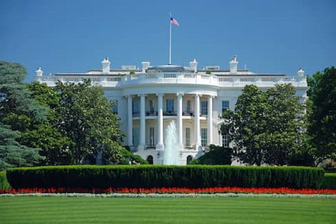 an image of the White House. 
