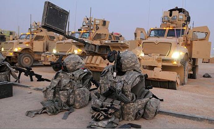 Flickr_-_The_U.S._Army_-_Logistical_convoy.jpg