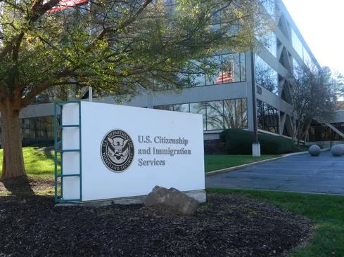 8 Biggest H-1B Employers In 2015