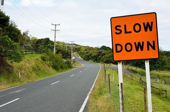 slowdown-pixabay.jpg