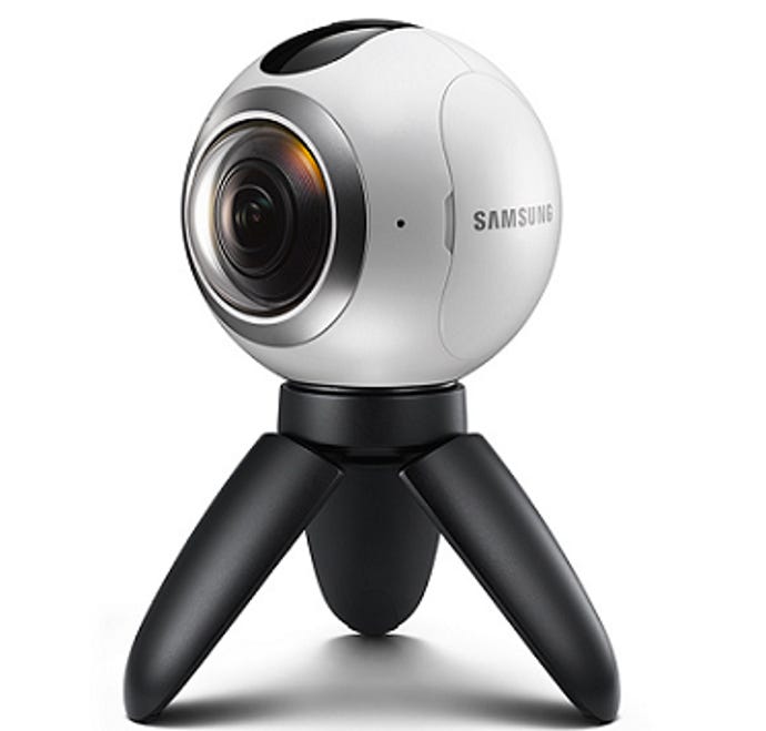 Samsumg_Gear-360_with-Tripod.png