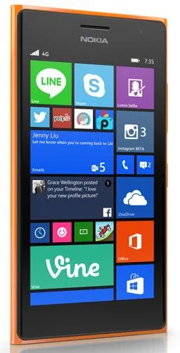 Lumia735_HomeScreen.jpg