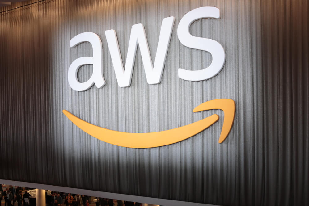 Nasdaq CEO at AWS re:Invent Talks Cloud’s Impact on FinTech