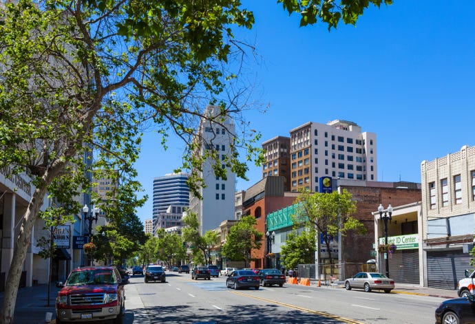 Downtown Oakland Broadway street