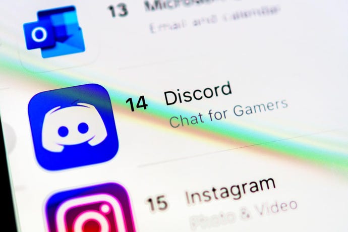 An image of the discord app on a screen