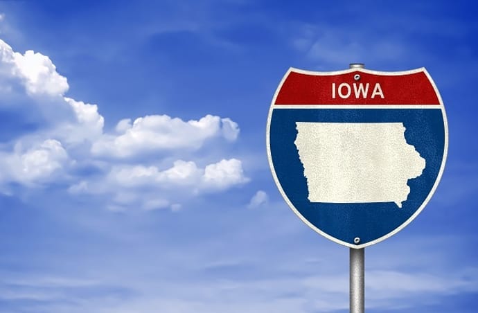 Iowa to Enact New Data Privacy Law: The Outlook on State and Federal  Legislation