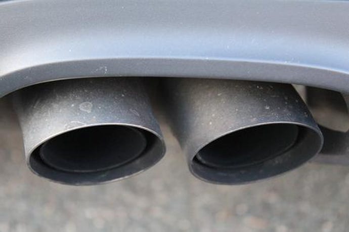 exhaust-517799_640.jpg