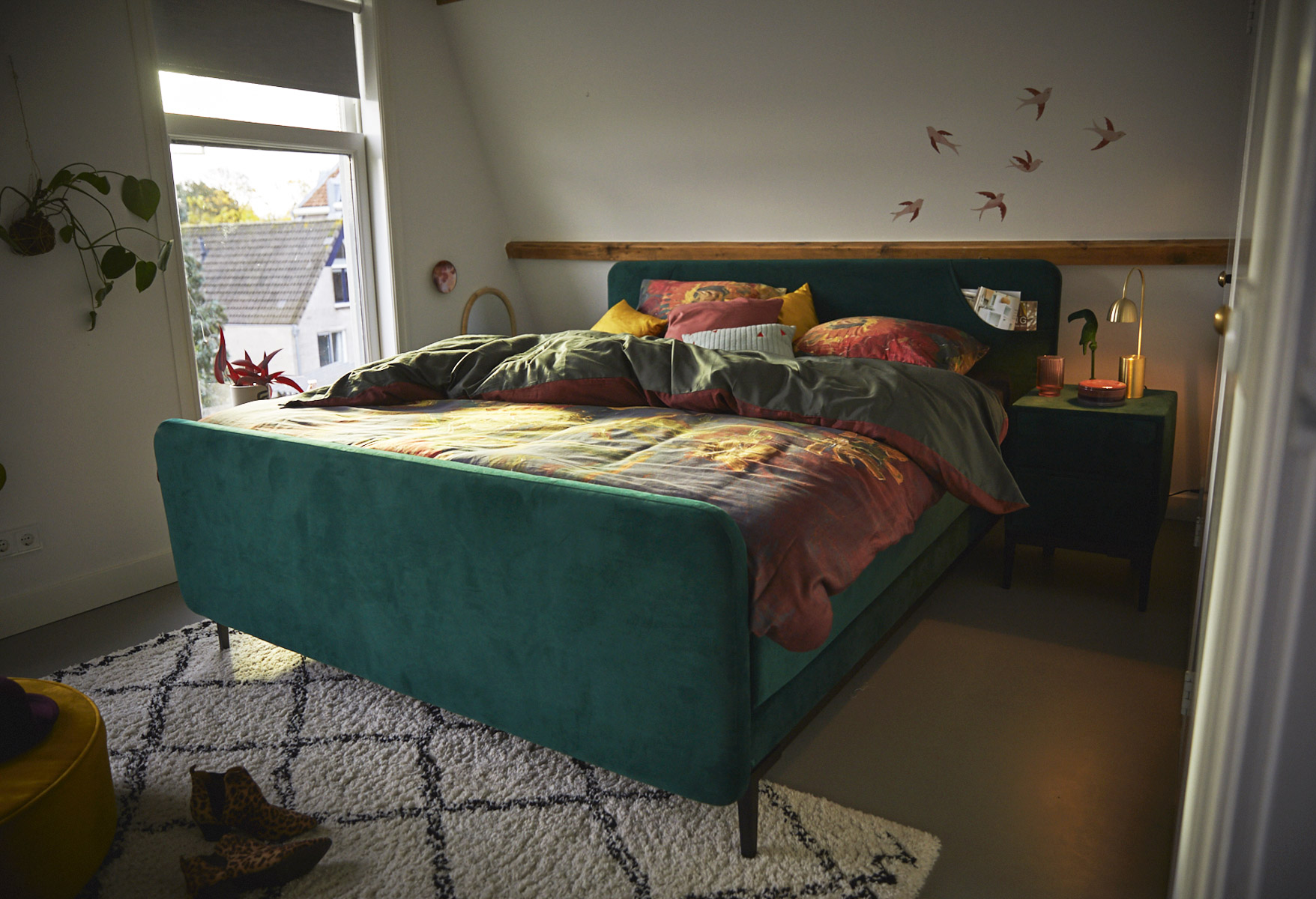 Boxspring Lifestyle by vtwonen Basil | Swiss Sense