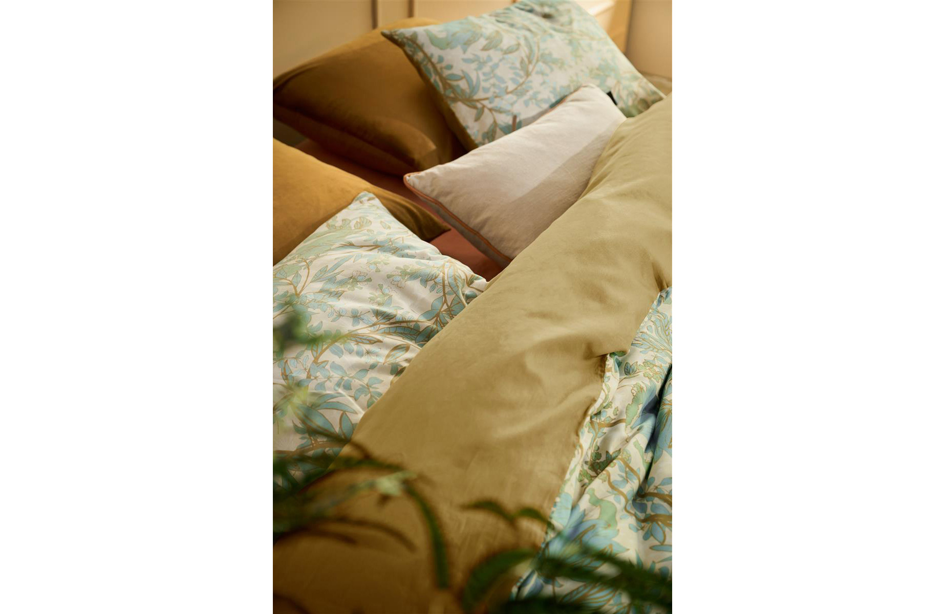 At Home At Home by Bedding House Dekbedovertrek Once Upon Multi 240x200/220 cm