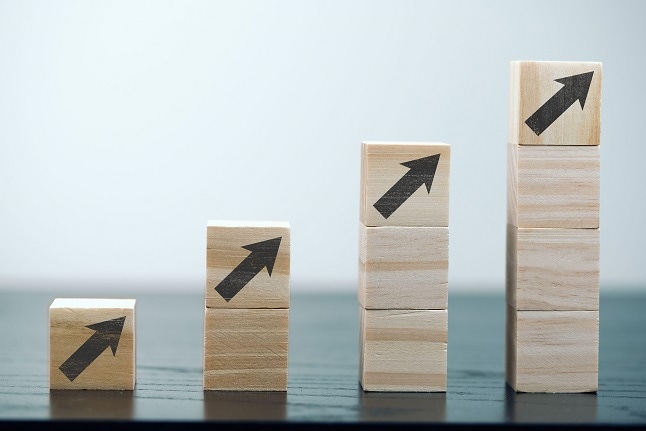 building blocks with arrows up on side building blocks with arrows up on side